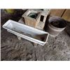 Image 3 : lot of assorted planters and gardening pots.