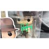 Image 3 : FUNKO POP! INDIANA JONES #1350 INDIANA JONES BOBBLE-HEAD AUTOGRAPHED BY HARRISON FORD WITH COA