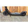 Image 4 : BUGATTI ELECTRIC SCOOTER WITH CHARGER & BATTERY