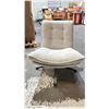 Image 2 : 101 STORIES LIGHT GREY NYSERA CHAIR *IN BOX* ( 1 CHAIR PER BOX, BOX MEASURES 29.5"L X 35"W X