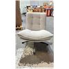 Image 2 : 101 STORIES LIGHT GREY NYSERA CHAIR *IN BOX* ( 1 CHAIR PER BOX, BOX MEASURES 29.5"L X 35"W X