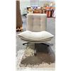 Image 2 : 101 STORIES LIGHT GREY NYSERA CHAIR *IN BOX* ( 1 CHAIR PER BOX, BOX MEASURES 29.5"L X 35"W X