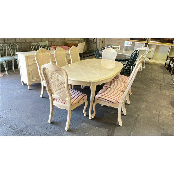LEXINGTON TABLE WITH LEAF, 8 CHAIRS & SIDEBOARD 59 L X 17 D X 34 T