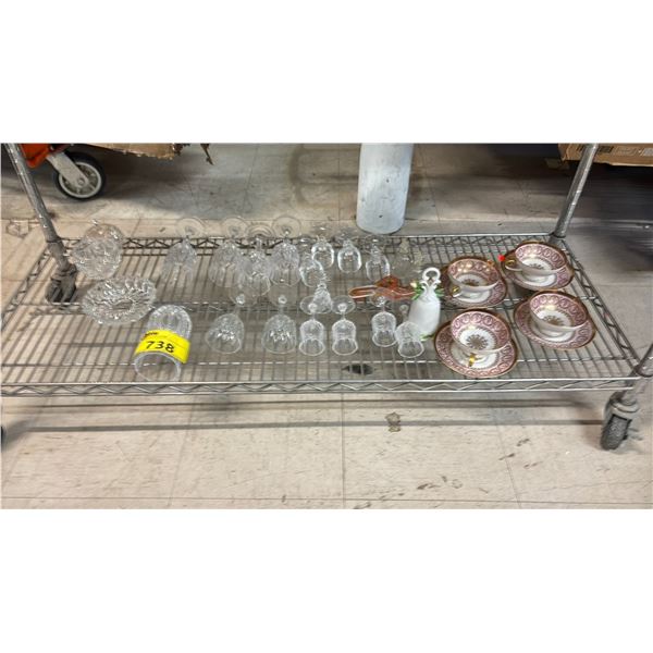 SHELF OF ASSORTED CRYSTALWARE & BONE CHINA