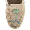 Image 7 : Chippewa Ojibwe Beaded Hide Moccasins 1940s