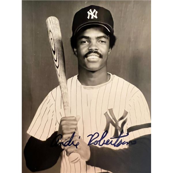NY Yankee Andre Robertson signed photo