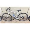 Image 2 : SPECIALIZED VITA WHITE 24 SPEED CARBON FIBER RACING STYLE BIKE