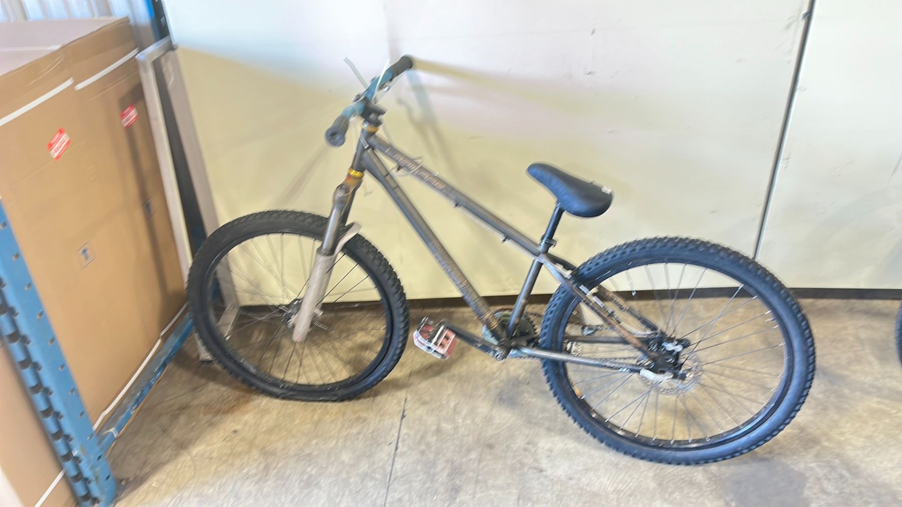 Lapierre Rapt LAPIERRE RAPT 12 GREY SINGLE SPEED FRONT SUSPENSION MOUNTAIN BIKE WITH ...