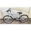 Image 2 : SUPERCYCLE SC1800 WHITE / PURPLE 18 SPEED MOUNTAIN BIKE