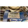 Image 2 : SUBMERSIBLE PUMP & ELECTRIC REBAR BENDER
