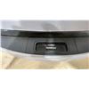 Image 2 : BOSE SOUNDDOCK DIGITAL MUSIC SYSTEM FOR IPOD & HELIX LUCID 3-IN-1 CHARGING DOCK * NO CORDS *