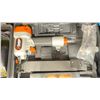 Image 2 : PASLODE PNEUMATIC 1-1/2" NARROW CROWN FINISH STAPLER MODEL N18-150 IN HARD TRANSPORT CASE
