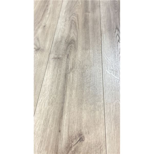 1,344.72 SQ FT OF EURO ORIGINAL AQUA GENIUS COLLECTION 8MM SAO PAULO 0422 GLUELESS LAMINATE FLOORING