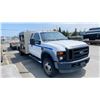 Image 2 : 2008 FORD F-450, SUPER DUTY, 2DR WITH 2 COACH DOORS PU, WHITE, VIN 1FDXX46R58ED79305