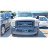 Image 2 : 2012 FORD F-450, SUPERDUTY, 2DR QUAD CAB, WHITE, VIN 1FD0X4GT1CEC88861