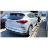 Image 4 : 2019 HYUNDAI TUCSON, 4DRSW, GREY, VIN KM8J23A41KU989404