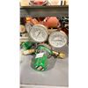 Image 2 : GROUP OF ASSORTED WELDING GAS REGULATORS