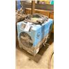 Image 1 : DRI-EAZ F413 REVOLUTION LGR HUMIDIFIER