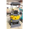 Image 5 : 2025 AGT INDUSTRIAL QK 18Z GAS POWERED RUBBER TRACK MINI EXCAVATOR WITH ATTACHED
