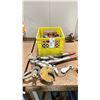 Image 1 : PAIR OF COME ALONGS, INDUSTRIAL SAFETY HARNESSES & HEAVY DUTY PLATE GRABBER