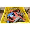 Image 2 : PAIR OF COME ALONGS, INDUSTRIAL SAFETY HARNESSES & HEAVY DUTY PLATE GRABBER