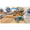 Image 2 : PAIR OF INDUSTRIAL BENCH VICE & TRAILER HITCH