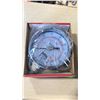 Image 2 : 6- WINTERS PEM216 GAUGES 2.5" 0-200 PSI 1/4" NPT BTM & 1- WINTERS SS / SS 4'' 0-160 PSI