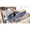Image 3 : IRWIN RECORD INDUSTRIAL BENCH VISE ON STEEL STAND