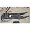 Image 1 : EXCAVATOR 7 TON HYDRAULIC THUMB CLAMP ATTACHMENT