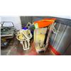 Image 2 : HEAVY-DUTY CART WITH PALLET, HOSE, BROOM, STEP LADDER, 2 BINS OF METAL SCRAPS