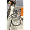Image 2 : PORTER CABLE 690LR 1.75 HP ELECTRIC INDUSTRIAL FIXED-BASE ROUTER & SKIL 295 1/2"HP