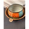 Image 2 : Decorative Hand Painted Pots