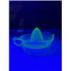 Image 3 : Uranium Glass