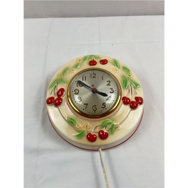 Sessions Cherry Hull Retro Wall Clock