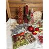 Image 2 : Christmas Home Decor