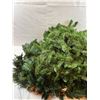 Image 2 : Seasonal Garland