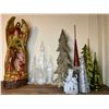 Image 1 : Assorted Christmas Decor