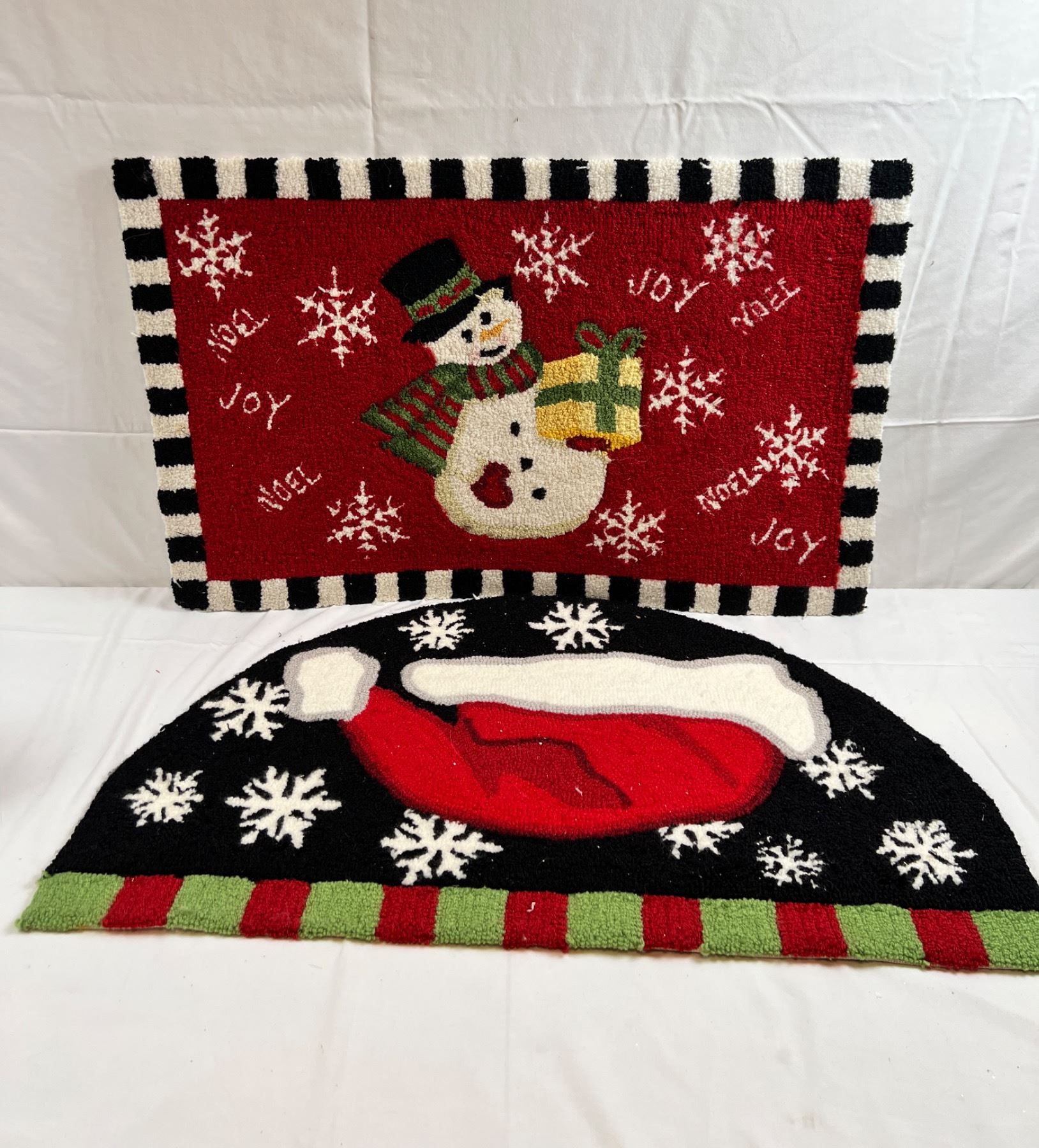 Christmas Entry Rugs - Sunrise Estate Services Ltd