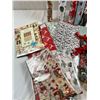 Image 2 : Present Wrapping Supplies