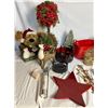 Image 2 : Seasonal Home Decor