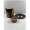 Image 1 : Floral Painted Metal Decor