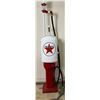 Image 1 : Texaco Gas Pump