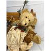 Image 2 : Decorative Holiday Bear