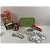 Image 1 : Miniature Children's Kitchen Items