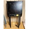 Image 2 : Projector Screen and Table
