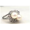 Image 9 : Vintage Art-Deco Twin Pearl & Diamond Bypass Ring
