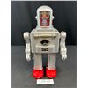 Image 1 : Vintage 12" Tall Battery Operated Robot