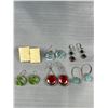 Image 8 : Lot of Glass Jewellry in Eyeglasses Case