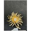 Image 2 : Vintage Marboux Flower Brooch w/ Rhinestones Marked Marboux