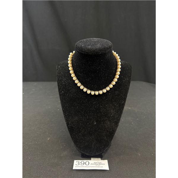 Vintage Claw Set Pearl Necklace Gold Plate Quality